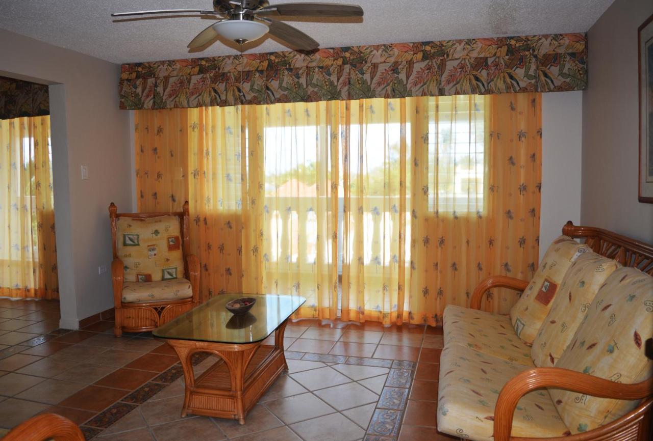 Villas De Costa Dorada Isabela Exterior photo